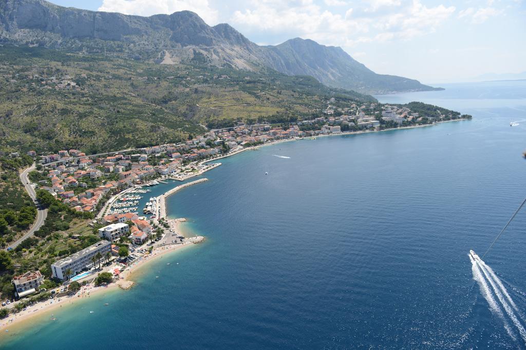 Holiday Home Luma Подгора Экстерьер фото